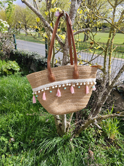 Sac panier d'été CHISIY en paille tressée avec pompons et détails bohèmes