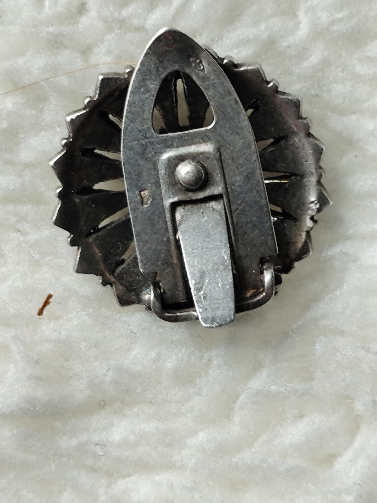 Clips d’oreilles vintage en argent massif 800/1000 – décor strass