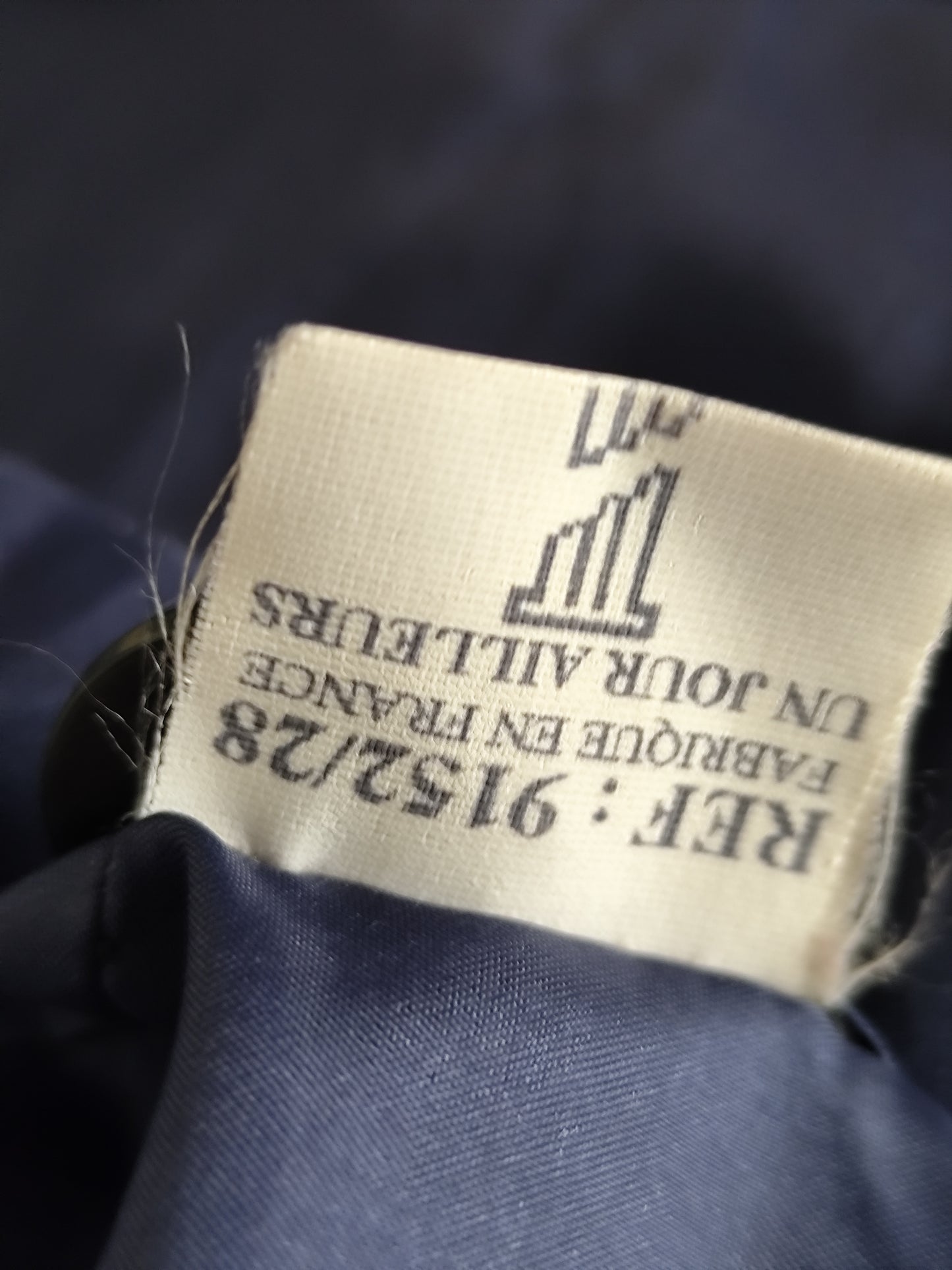 Veste blazer vintage longue à carreaux- 61%  laine – Un Jour Ailleurs – Taille 42