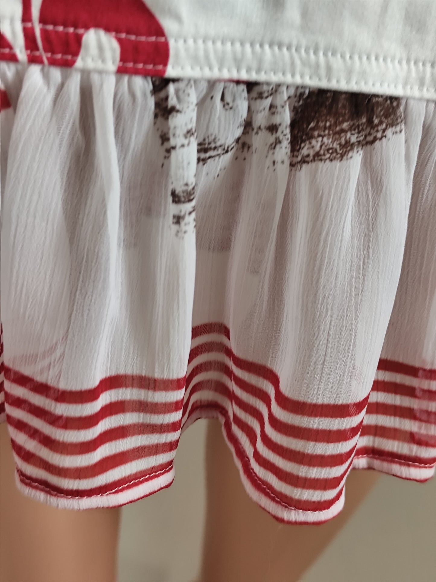 Tailleur Paul Brial – motif floral rouge & chocolat – Taille 3/40 haut et 4/42 jupe