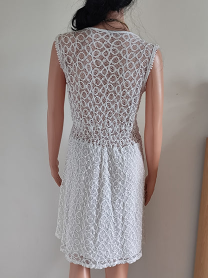 ✨ Robe bohème blanche ajourée – coton & charme vintage – T. 36/38