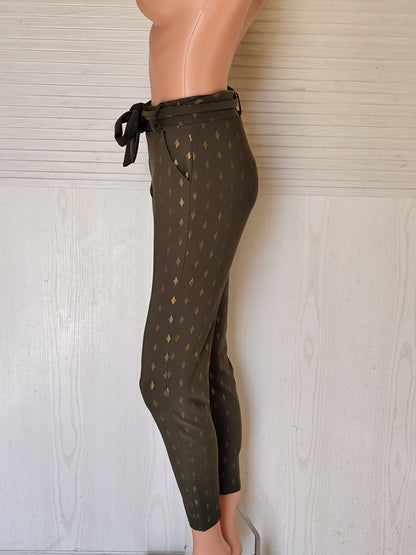 Pantalon slim kaki à motifs dorés Taille 36/38