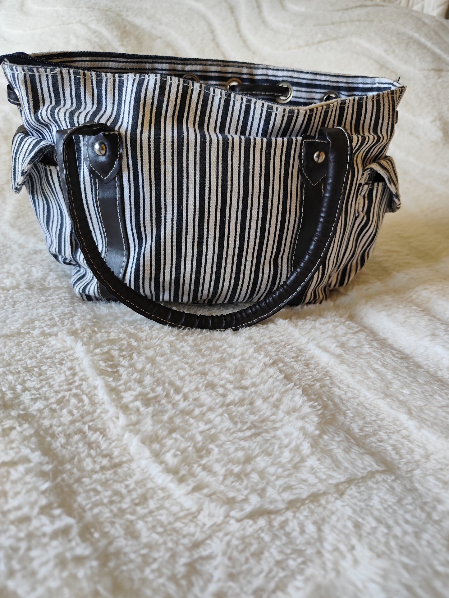 Sac Cabas Rayé en Toile – Noir & Blanc – Style Casual Chic