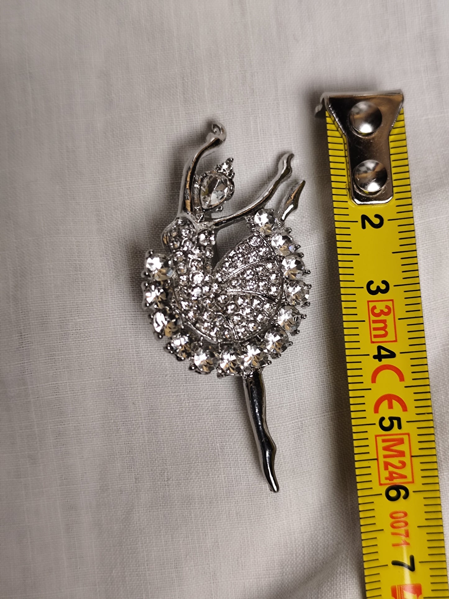 Broche Ballerine Étincelante en Strass