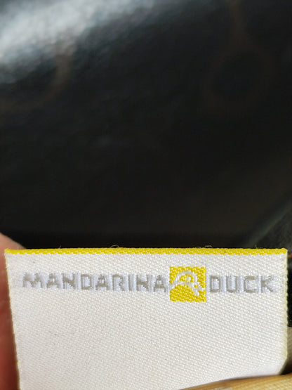 Sac besace Mandarina Duck noir motifs fleurs – 26 x 23 cm