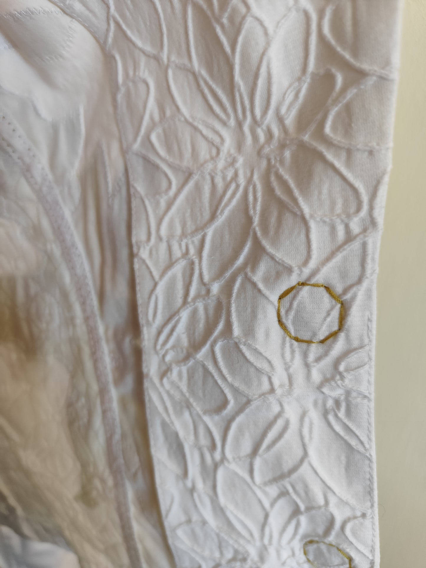 Chemisier vintage Fuego Woman – broderies appliquées & détails couture – T40