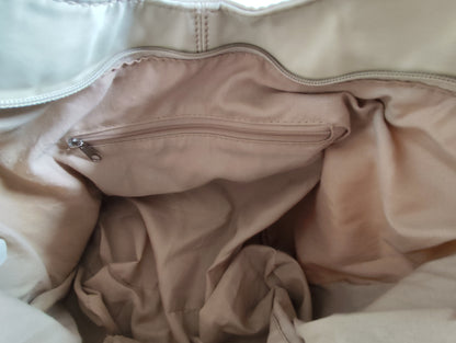 Sac cabas blanc écru à motifs colorés – Esprit bohème chic