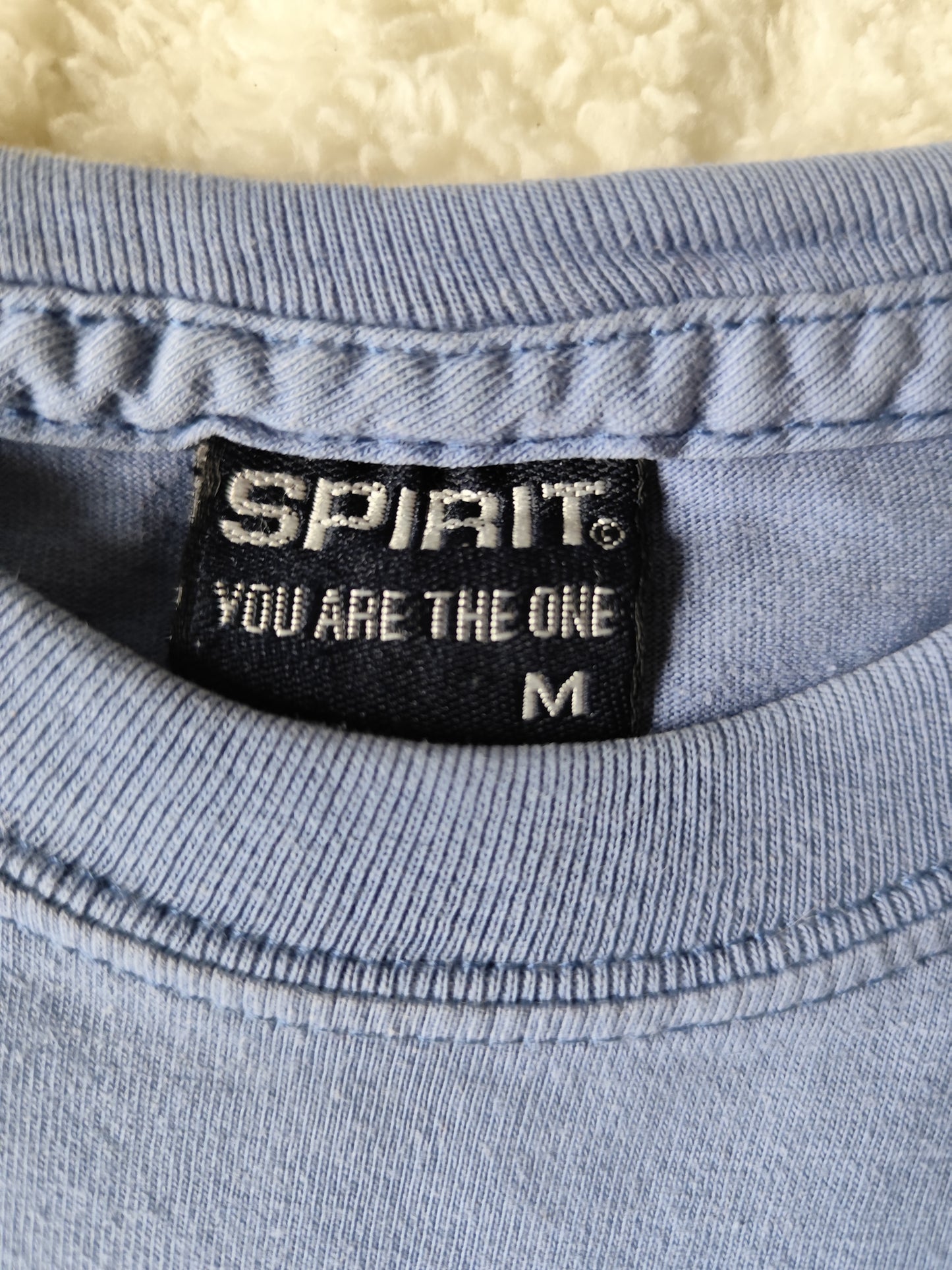 T-shirt vintage Spirit bleu cartoon – Taille M (oversize)