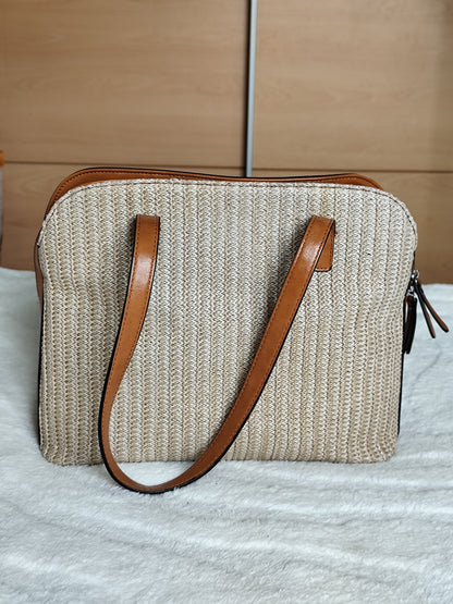 Sac Ines Delaure – Élégance naturelle et format ultra pratique