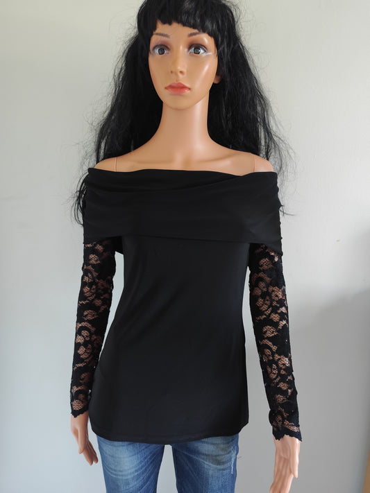 Top noir épaules dénudées manches dentelle – Joseph Ribkoff – taille 40