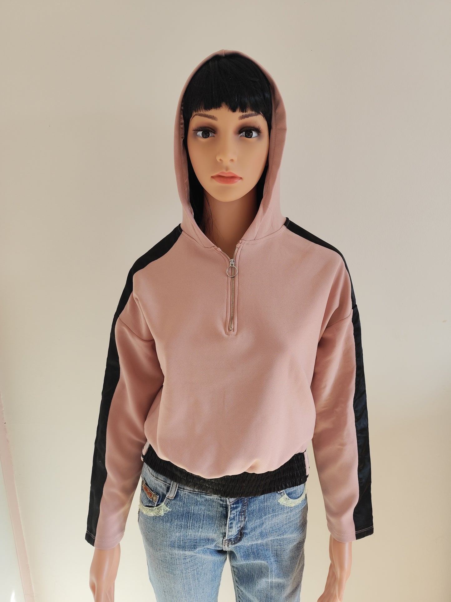💖 Hoodie court Mayoral – Sporty & Trendy - Taille 36 💖