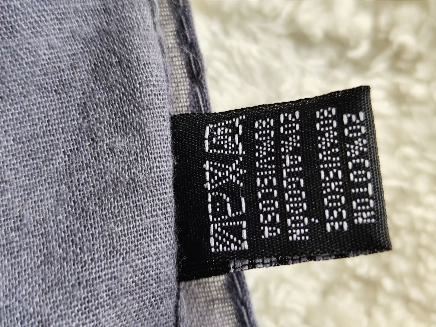 Étole châle gris imprimé ethnique rouge et bleu – 190 x 88 cm