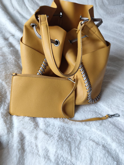 Sac Seau Moutarde + Pochette – Tom & Eva