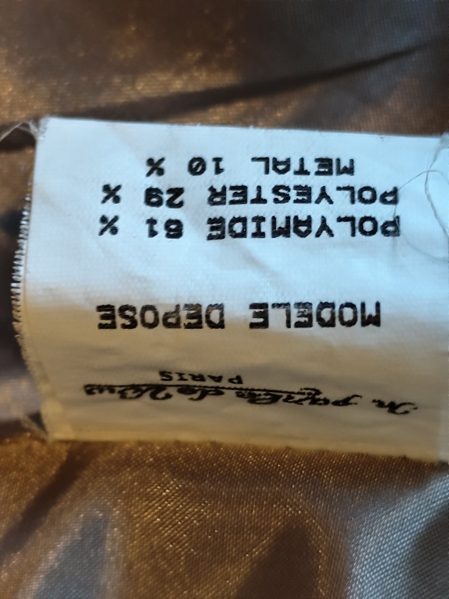 Manteau rouge vif – coupe droite, boutonnage croisé – 36/38