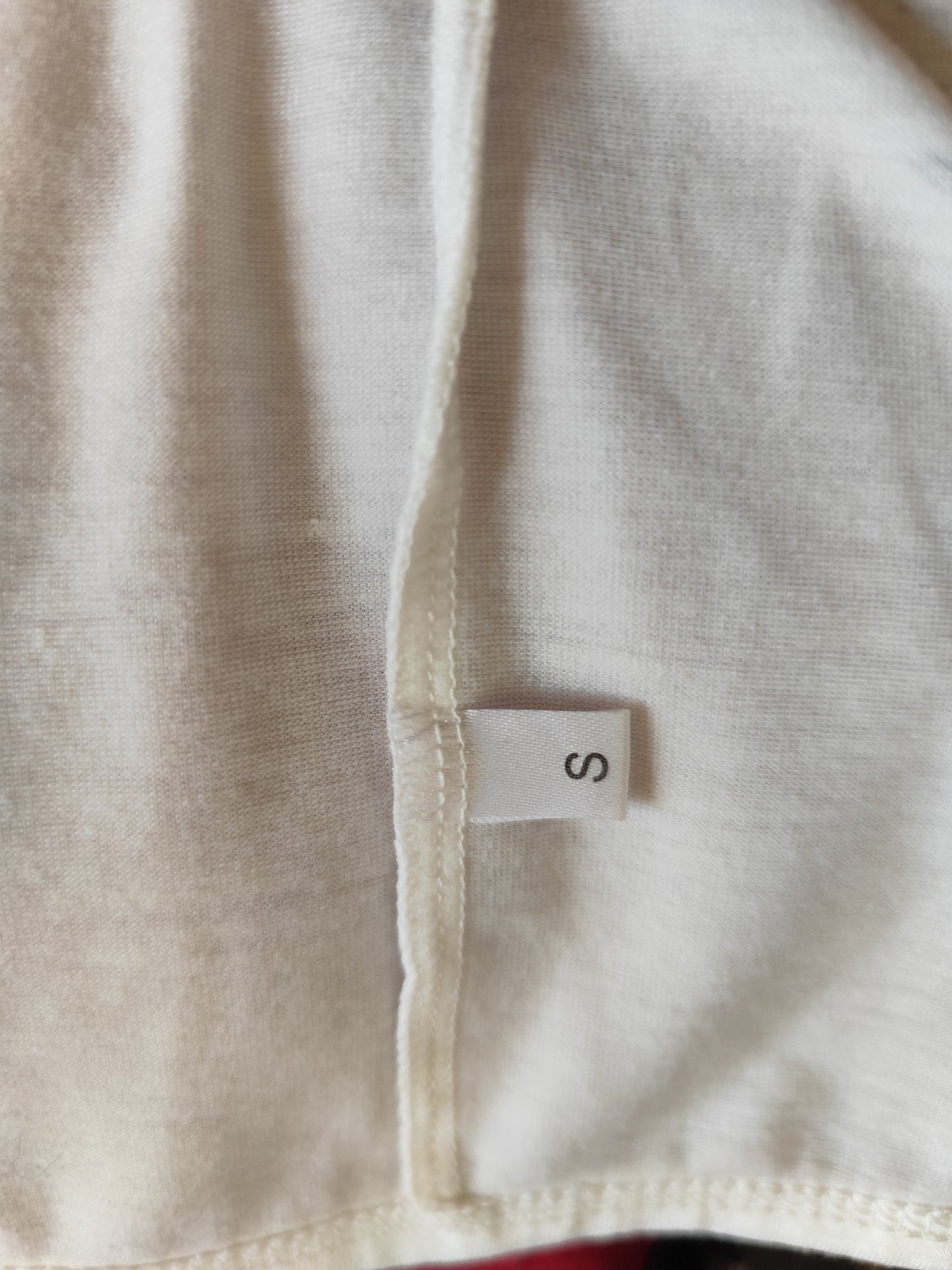 Robe  blanche imprimé plumes et manches dentelles Taille 38