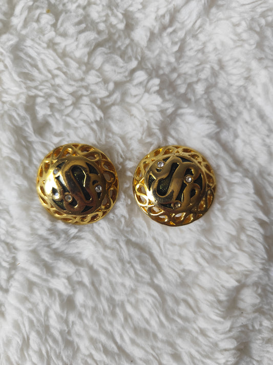 Boucles d’oreilles clip-on métal doré ajouré