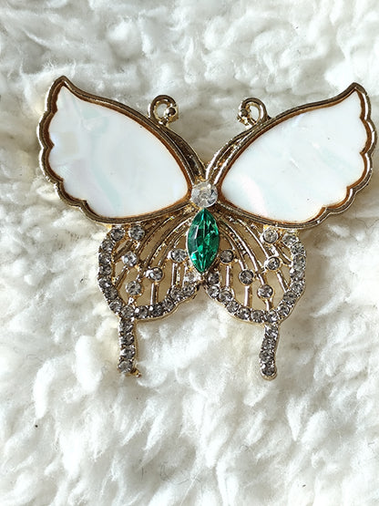 Broche papillon vintage nacre blanche et cristal vert