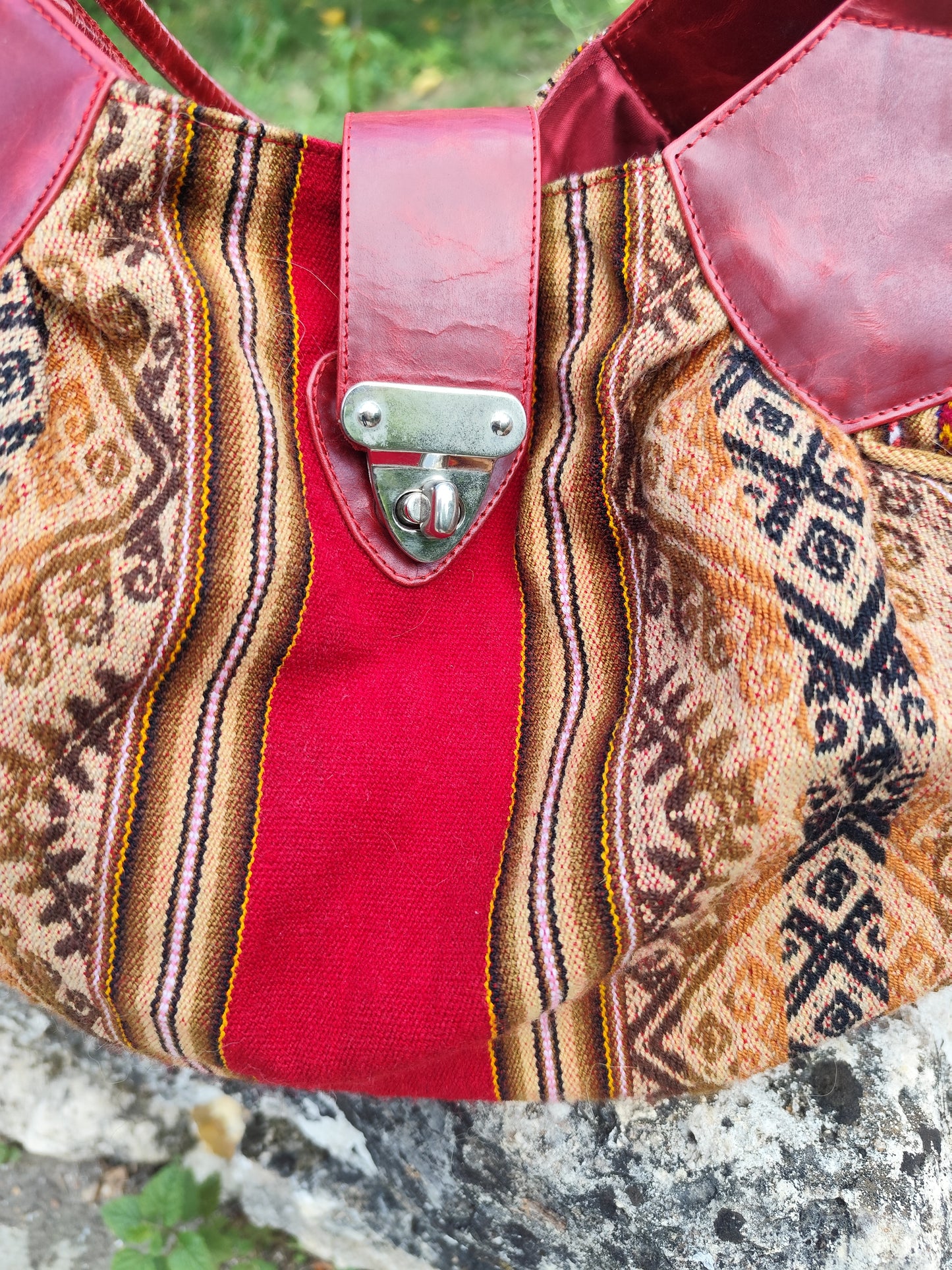 Sac Seau Adriano’s  rouge grand format –  cuir & tissage