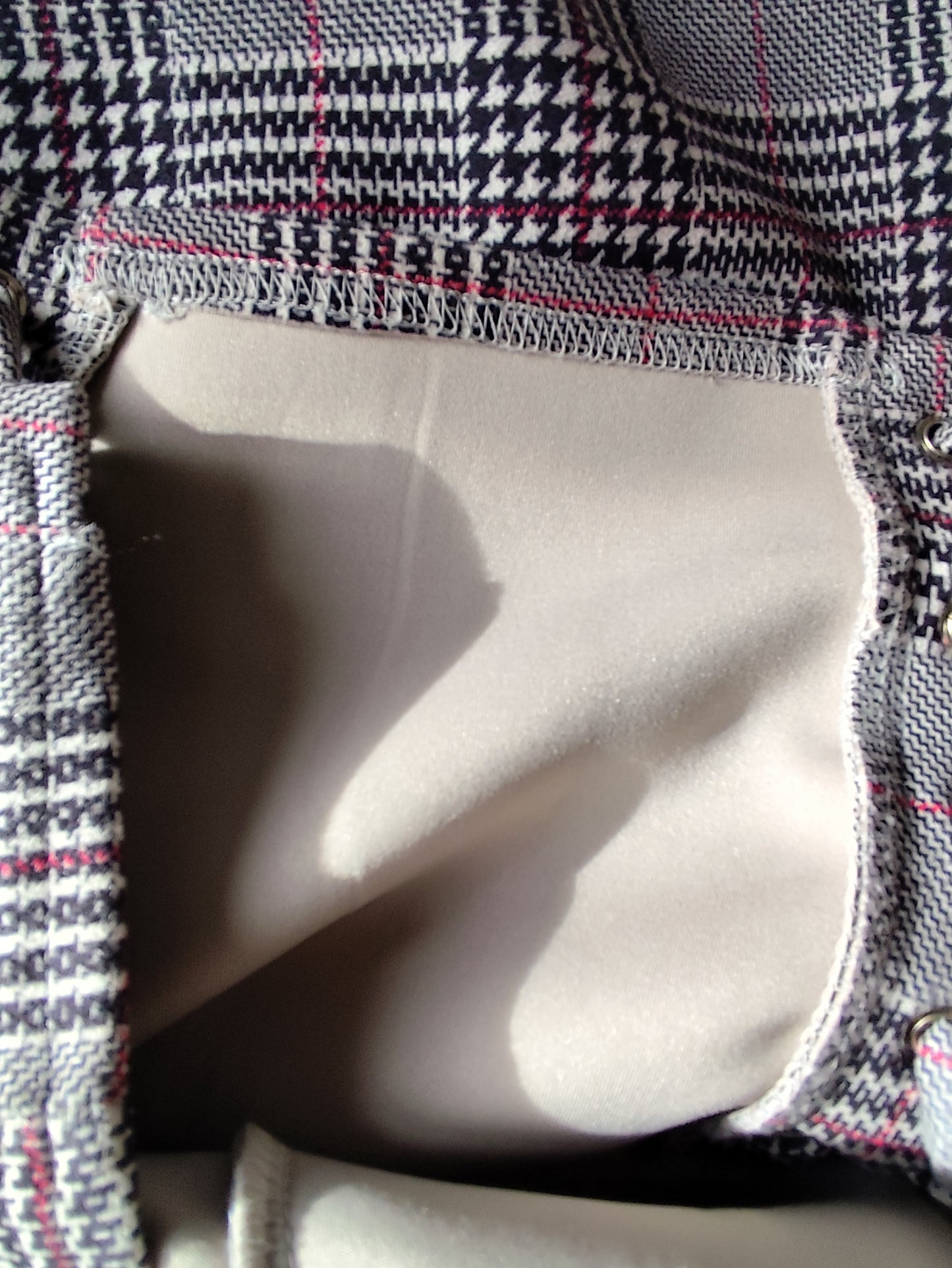 Robe Prince-de-Galles avec Détails Lacets – Élégance Vintage et Tendance Y2K - Taille 36/38