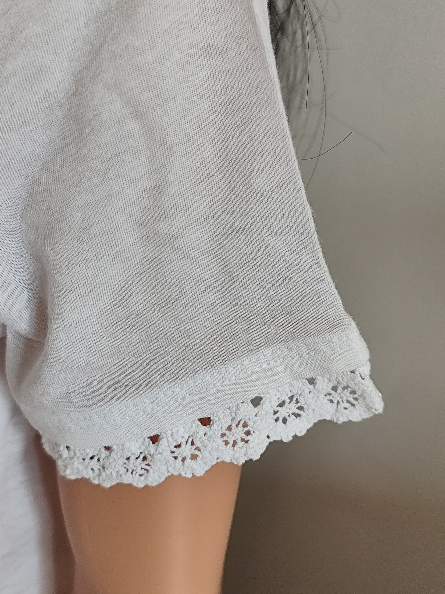 🤍 Haut Blanc Anne Weyburn –  Dentelle & Finitions Bohèmes - Taille 38/40