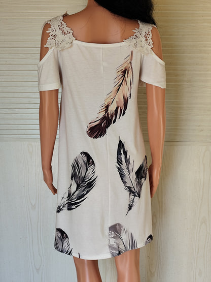 Robe  blanche imprimé plumes et manches dentelles Taille 38