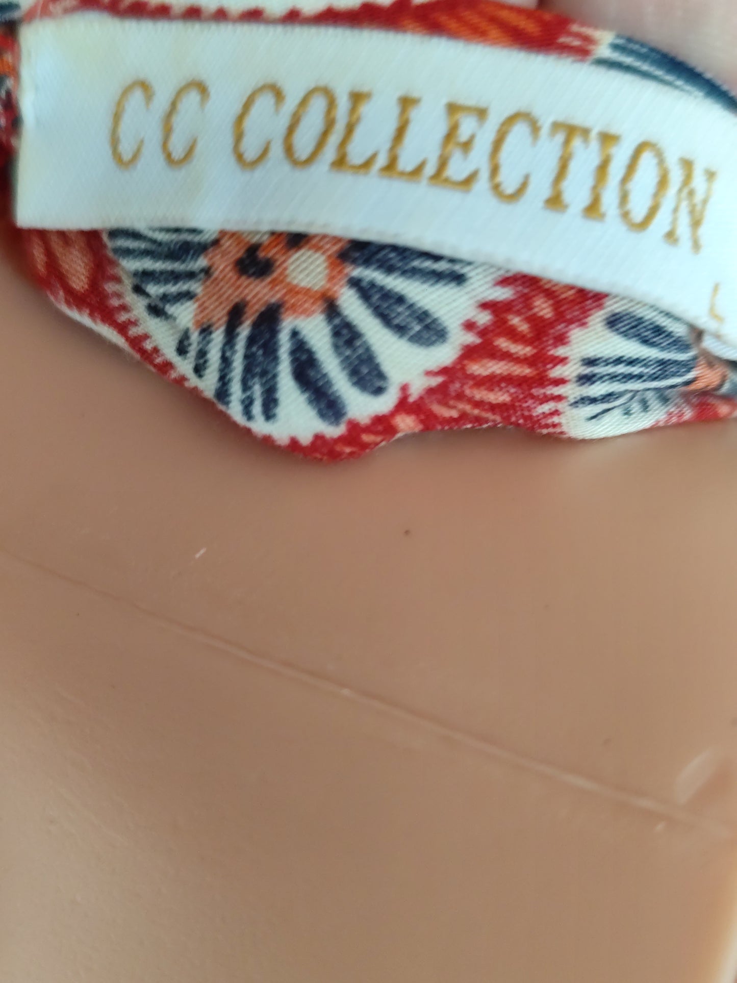 📸 Robe longue dos nu à motif ethnique – CC Collection – T. L/XL