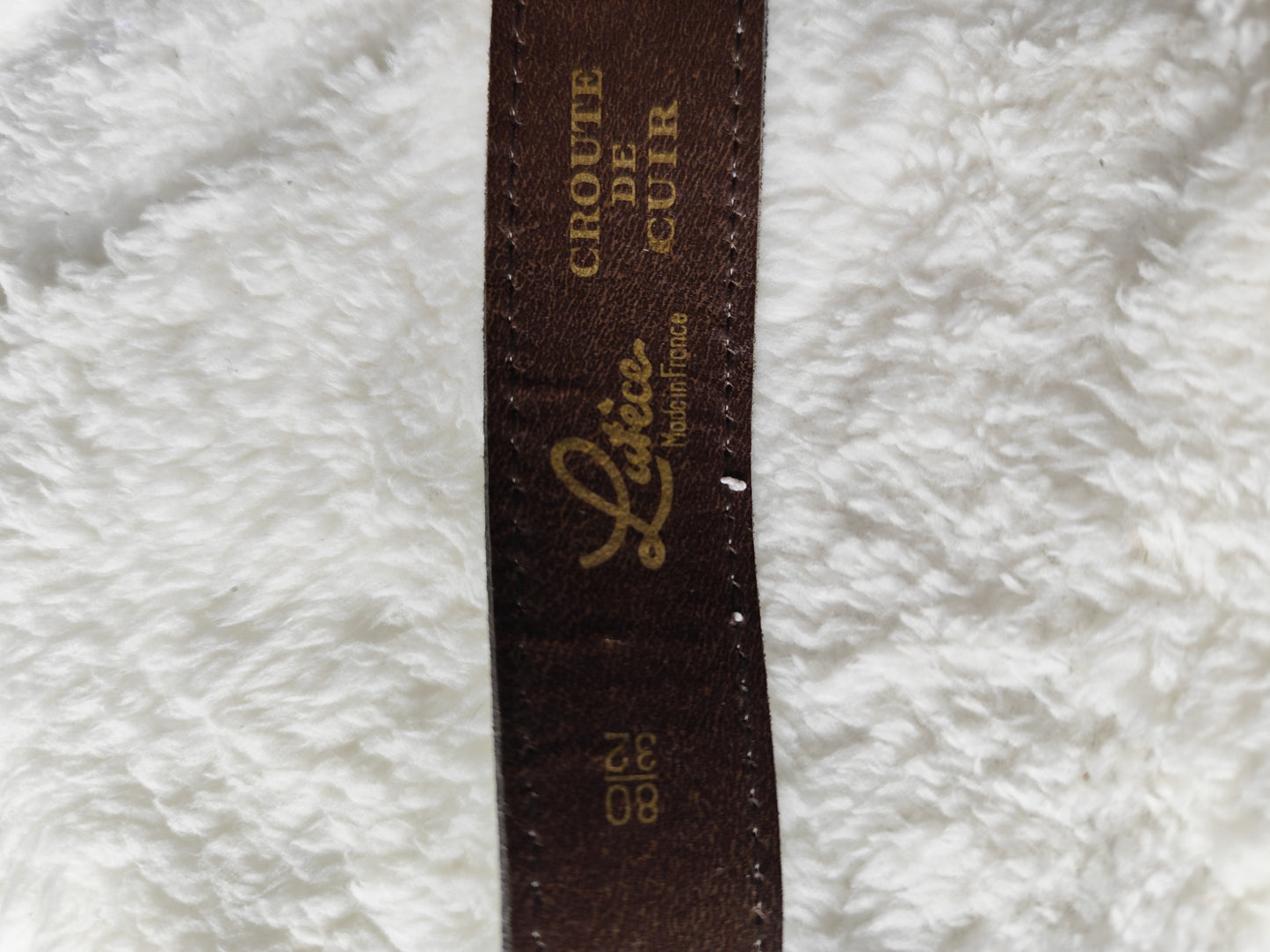 Ceinture verte vintage en croûte de cuir – Lutèce – 80 cm