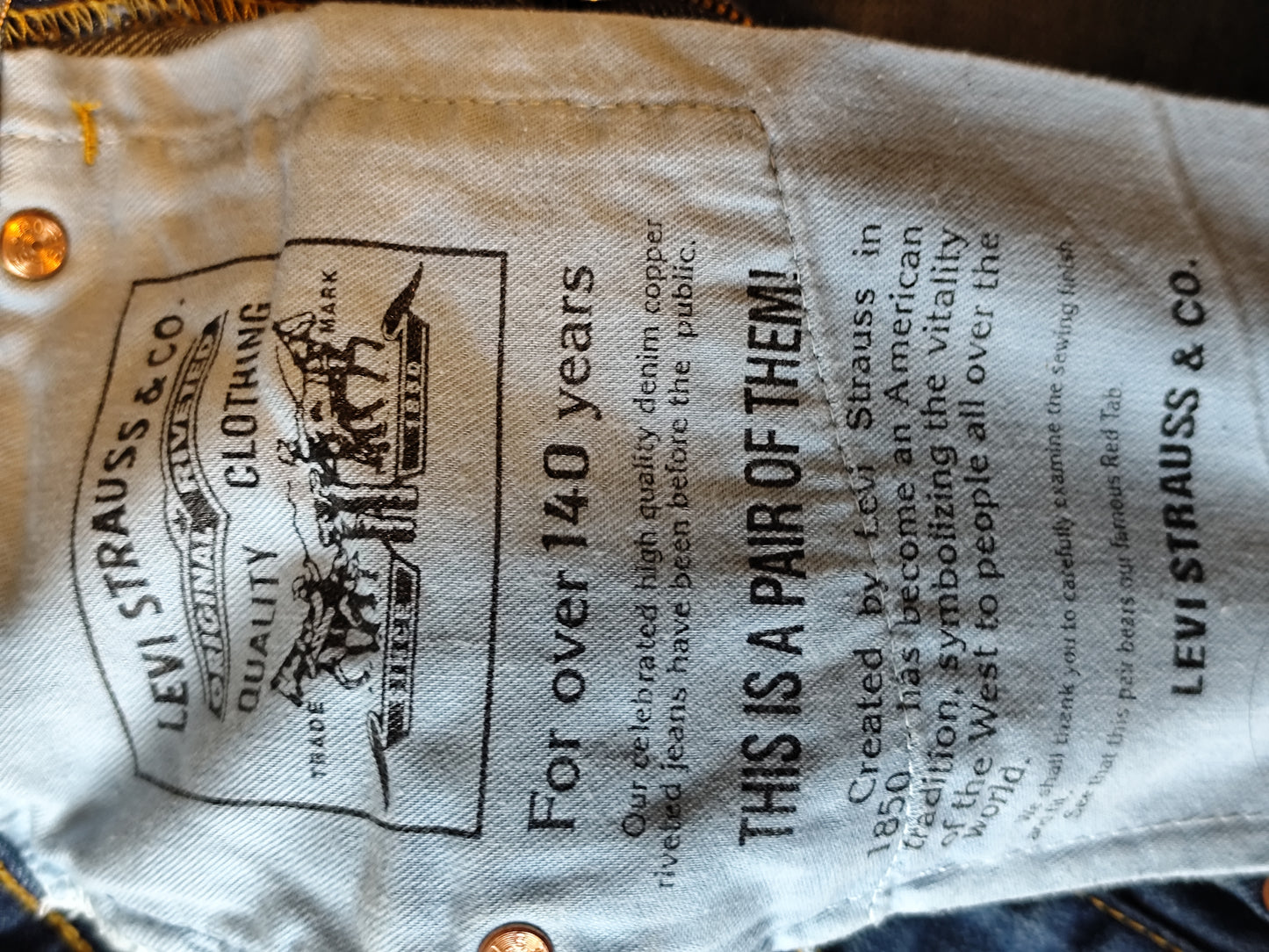 Jean Levi’s modèle 525 bootcut W30/L32 - Taille 34/36