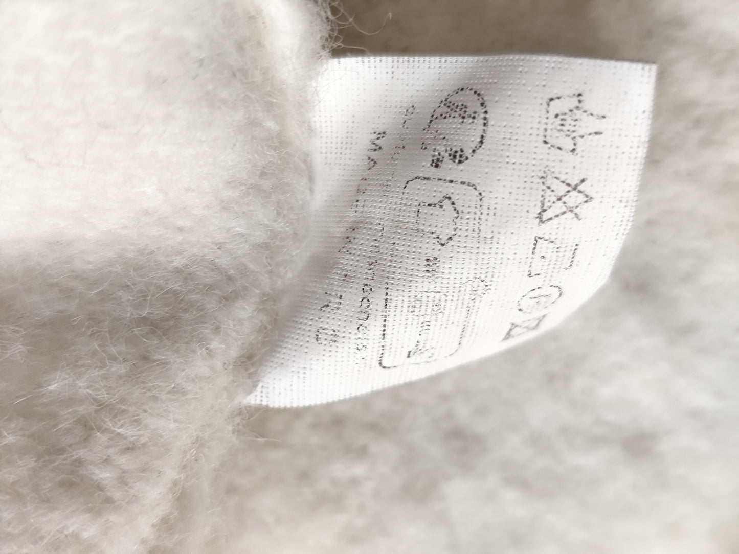Pull doudou blanc à pois noirs et manches dentelle -  Ikoone & Bianka - Taille unique
