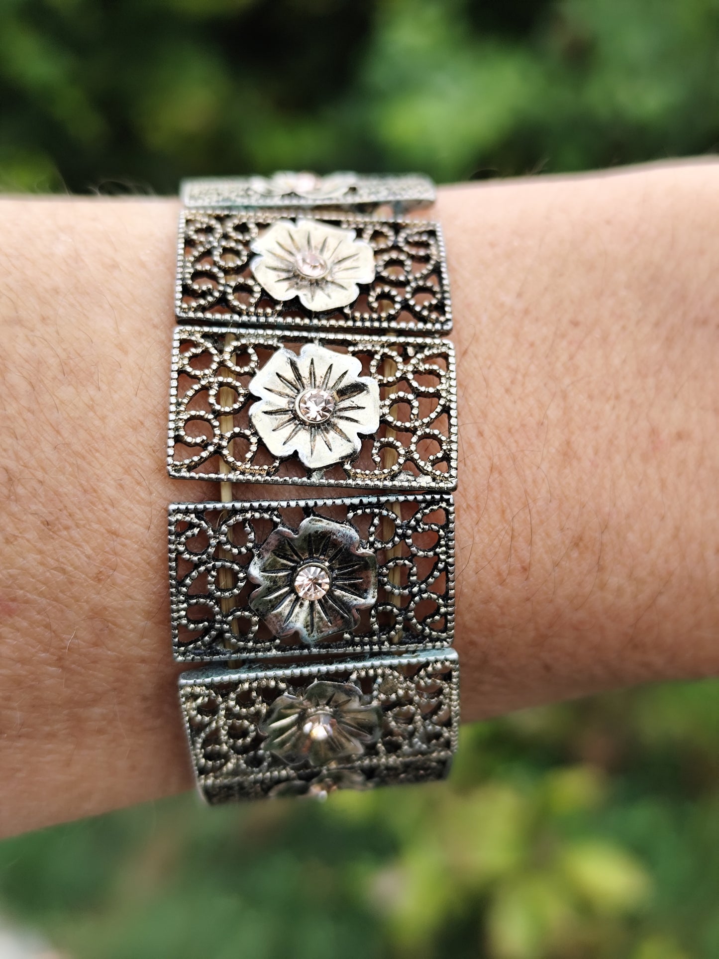 Bracelet vintage élastiqué argent vieilli