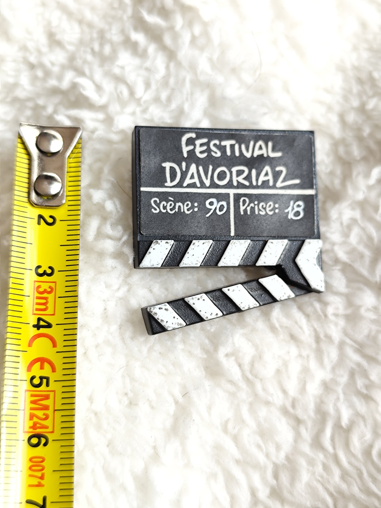 Broche Vintage Cinéma "Festival d'Avoriaz 1983"