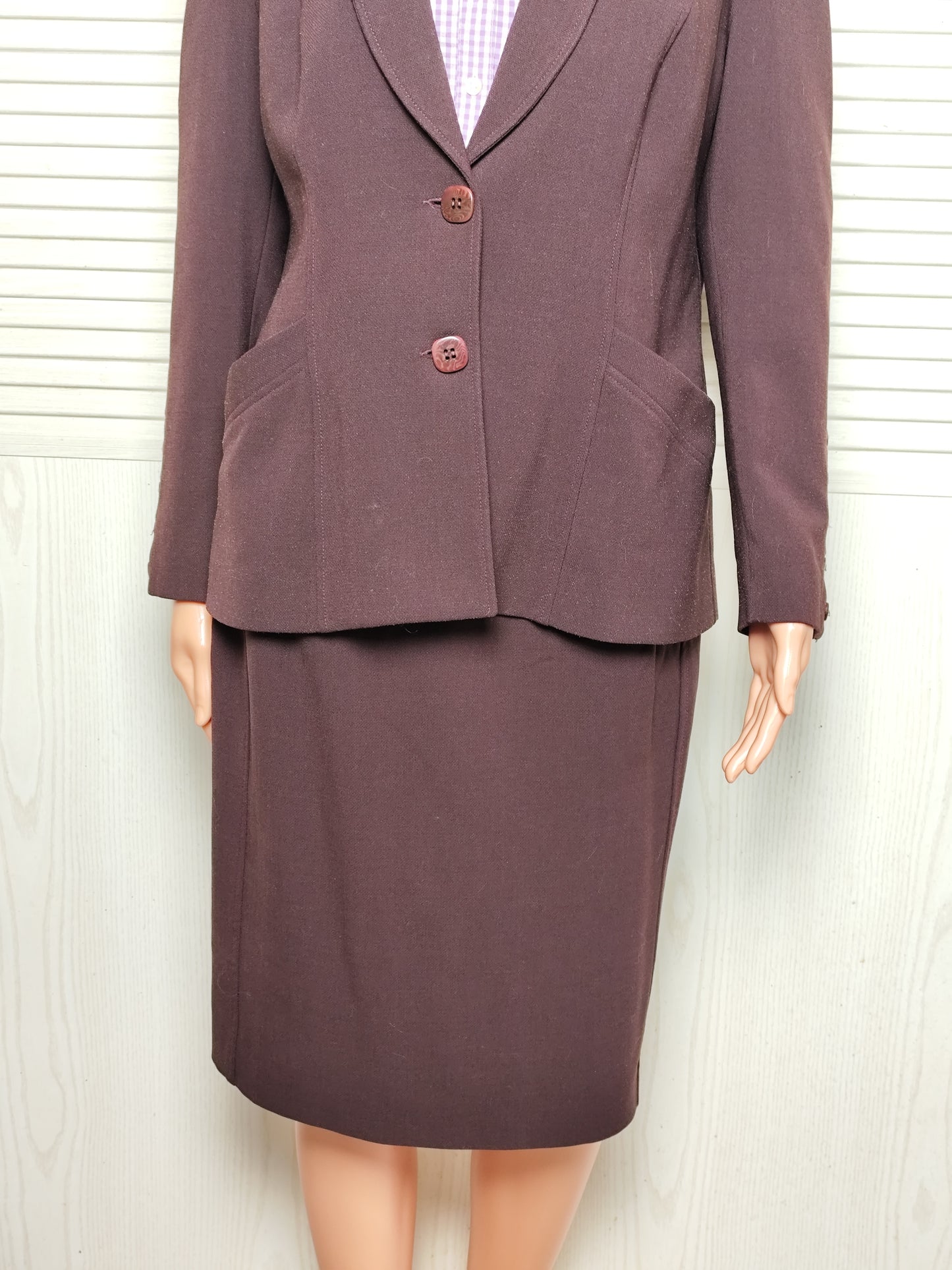 Tailleur jupe couleur prune Montigny Paris – Veste 44 / Jupe 42