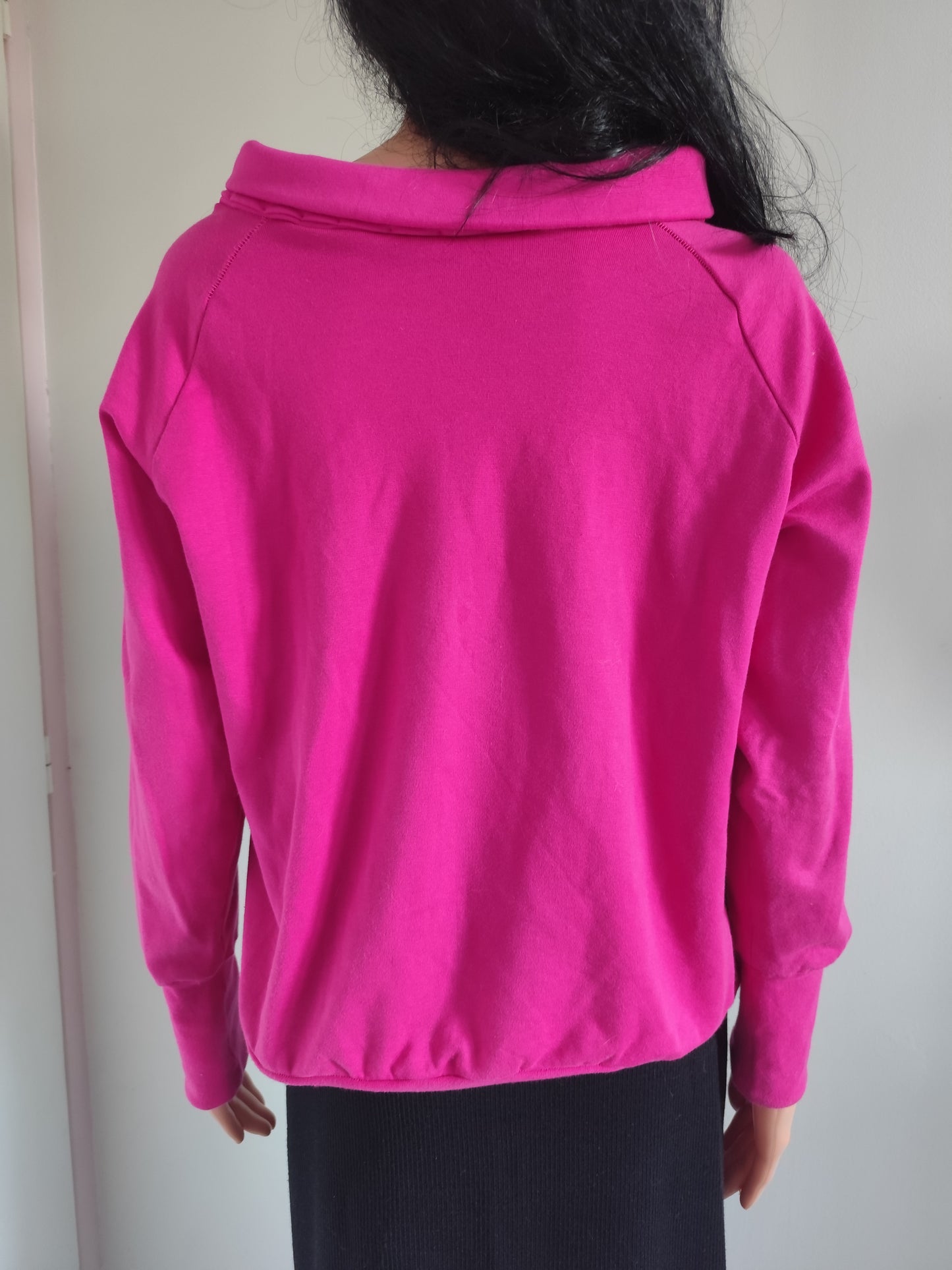 Sweat léger imprimé tropical – Taille estimée 40/42