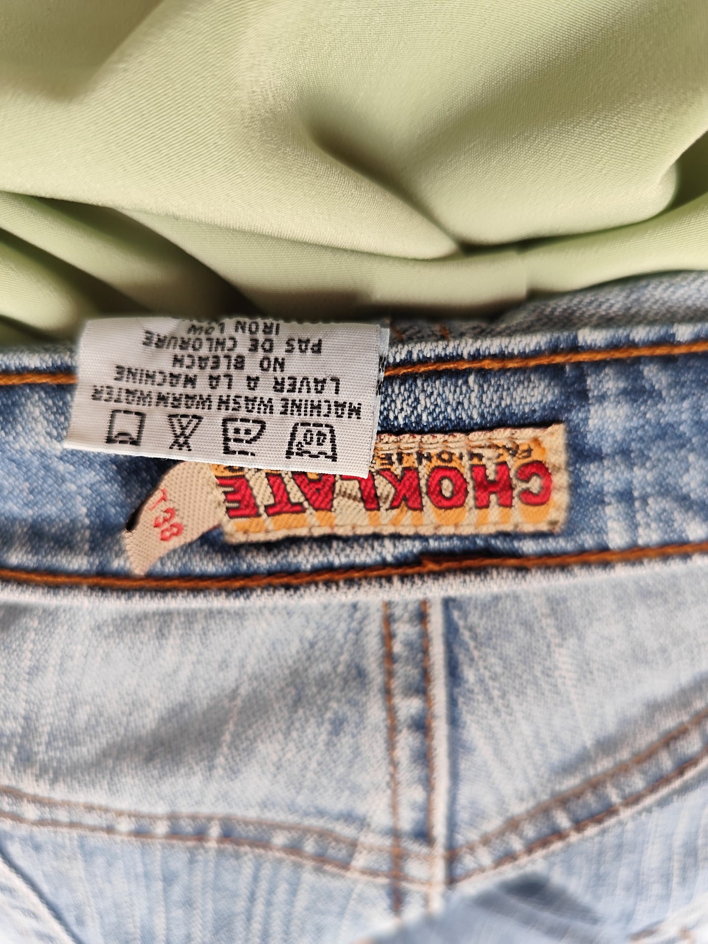 👖 Pantacourt en jean Choklate Paris – Taille 36/38 👖