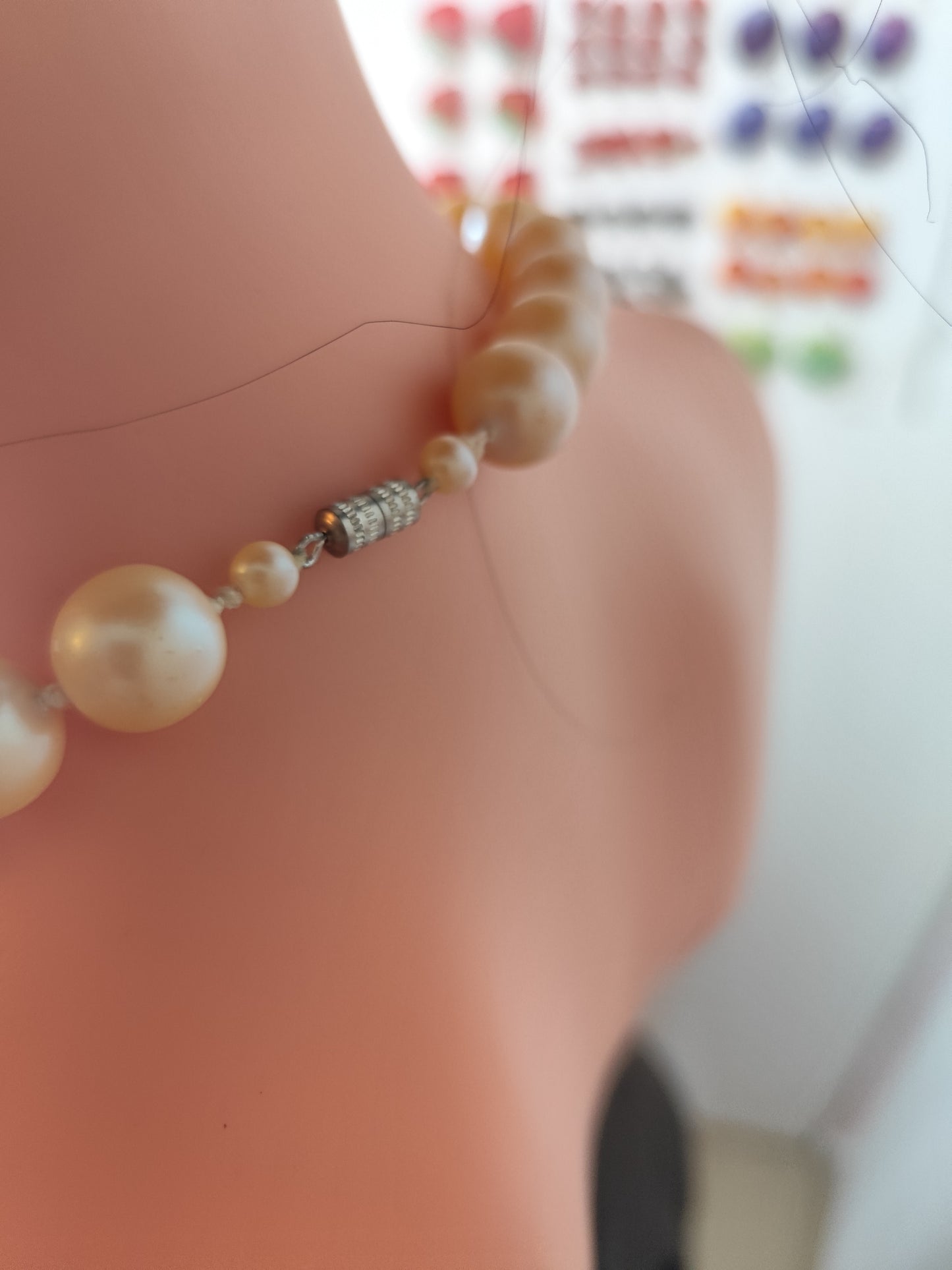 ✨ Collier Vintage Perles Imitation – Fermoir Argenté Strass – Élégance Intemporelle