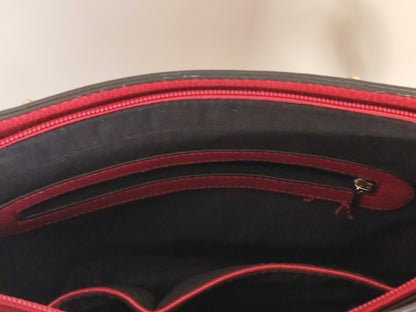 Sac Seau Rigide Adopt’ – Rouge & Doré – Élégant & Structuré