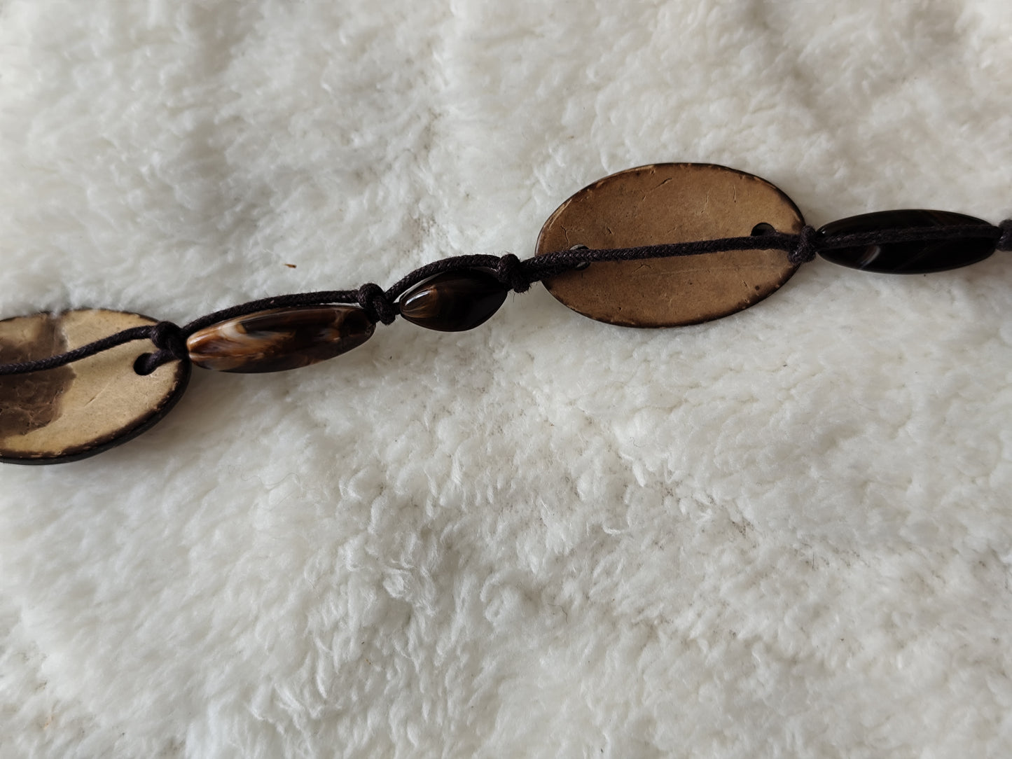 Ceinture perles bois foncées – Longueur maxi, style garanti - 105 cm