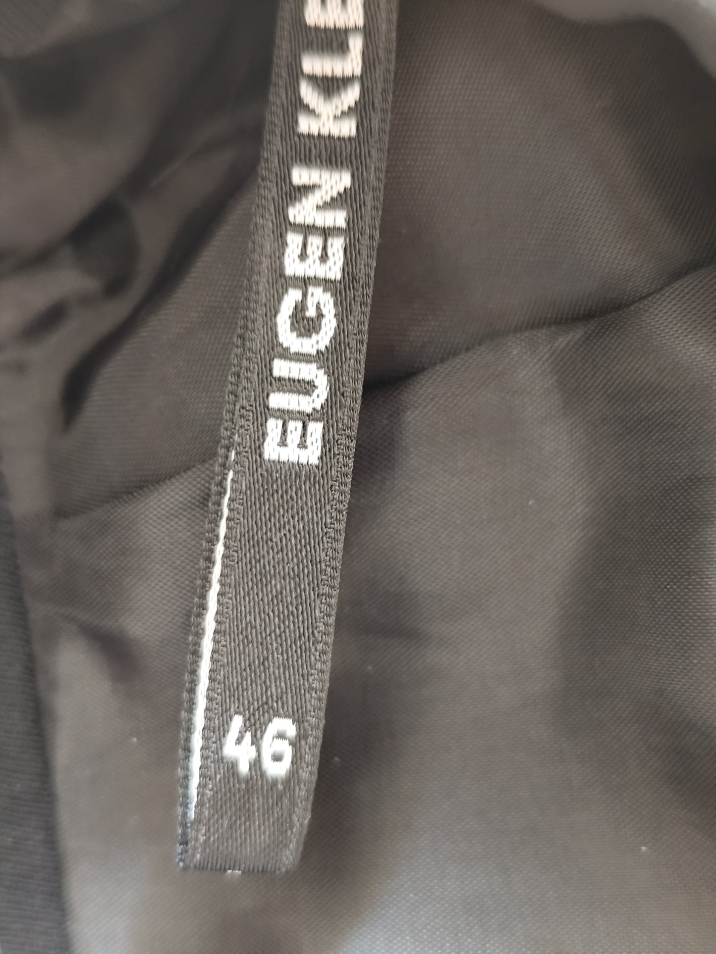 🖤 Jupe crayon noire classique – Eugen Klein – Taille 46