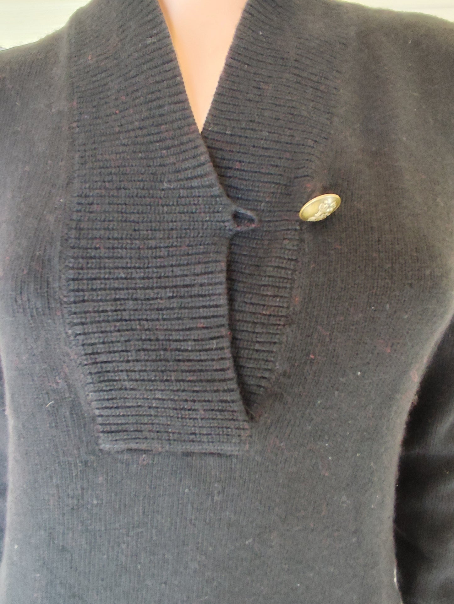 Pull noir avec bouton doré Lauren Ralph Lauren - Taille M
