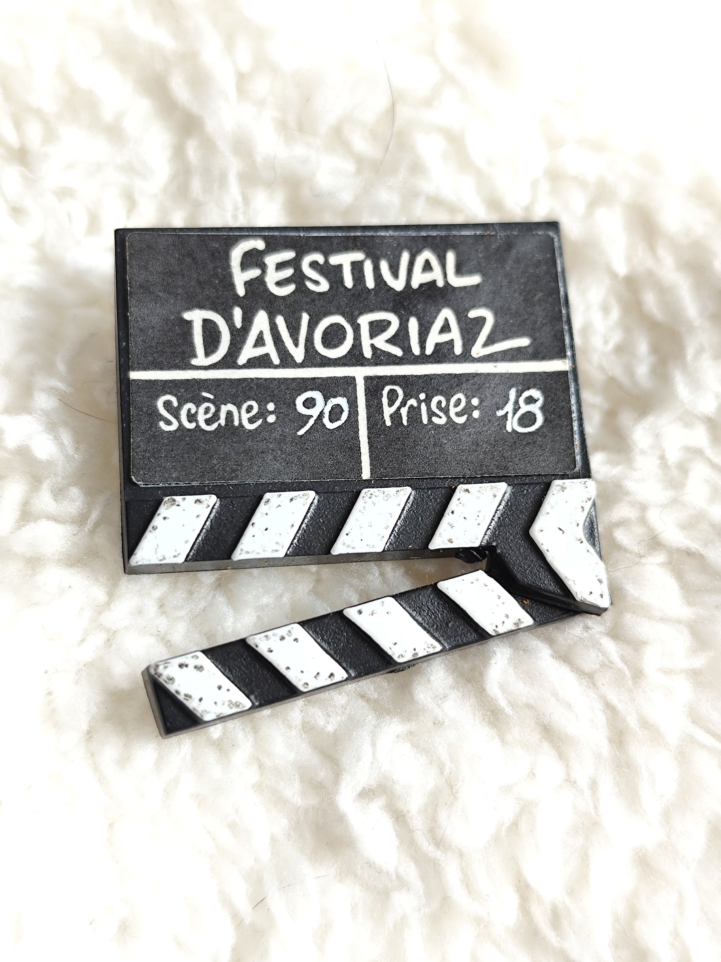 Broche Vintage Cinéma "Festival d'Avoriaz 1983"
