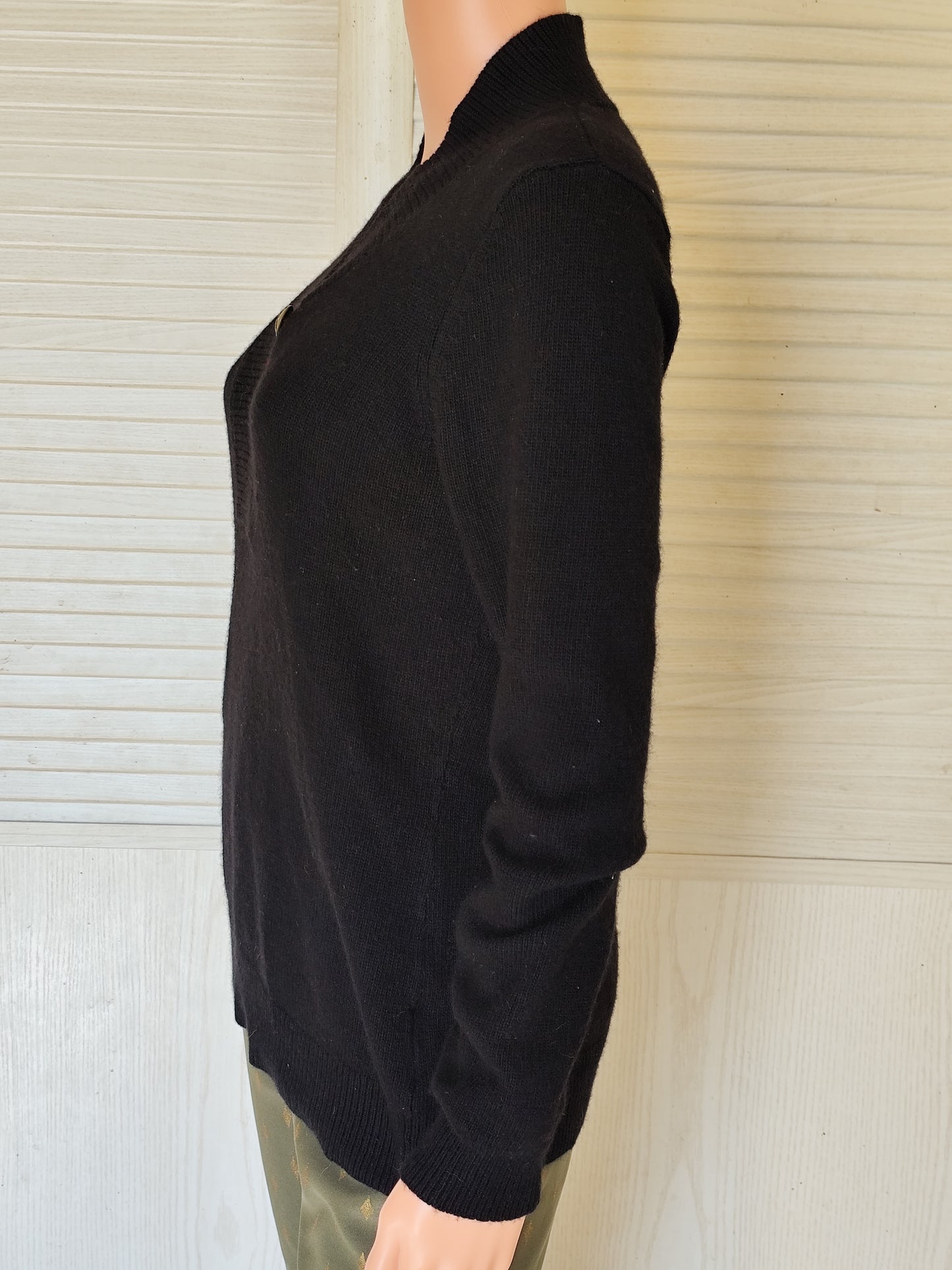 Pull noir avec bouton doré Lauren Ralph Lauren - Taille M