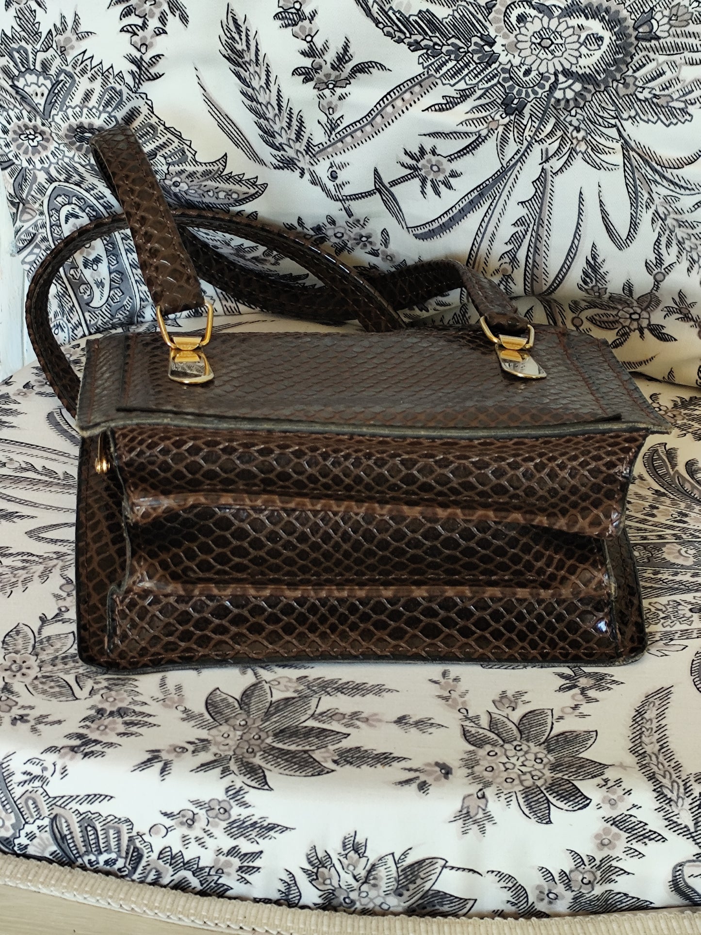 Petit sac à main vintage en cuir véritable façon python - ouverture docteur