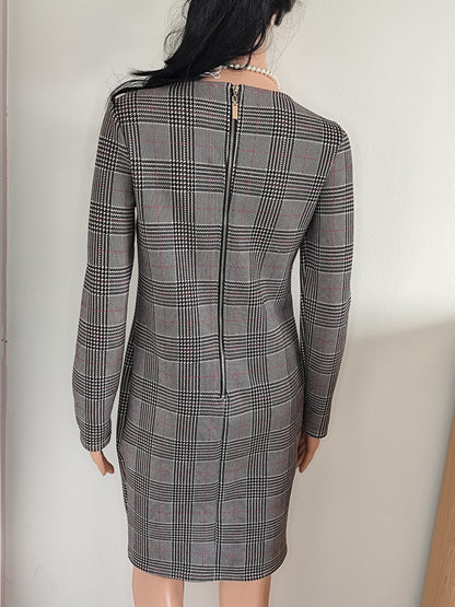 Robe Prince-de-Galles avec Détails Lacets – Élégance Vintage et Tendance Y2K - Taille 36/38