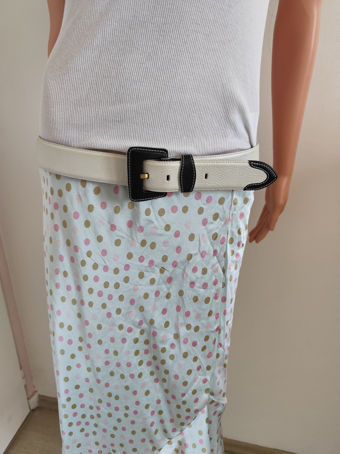 Ceinture blanche en cuir pleine fleur – Taille 95 cm