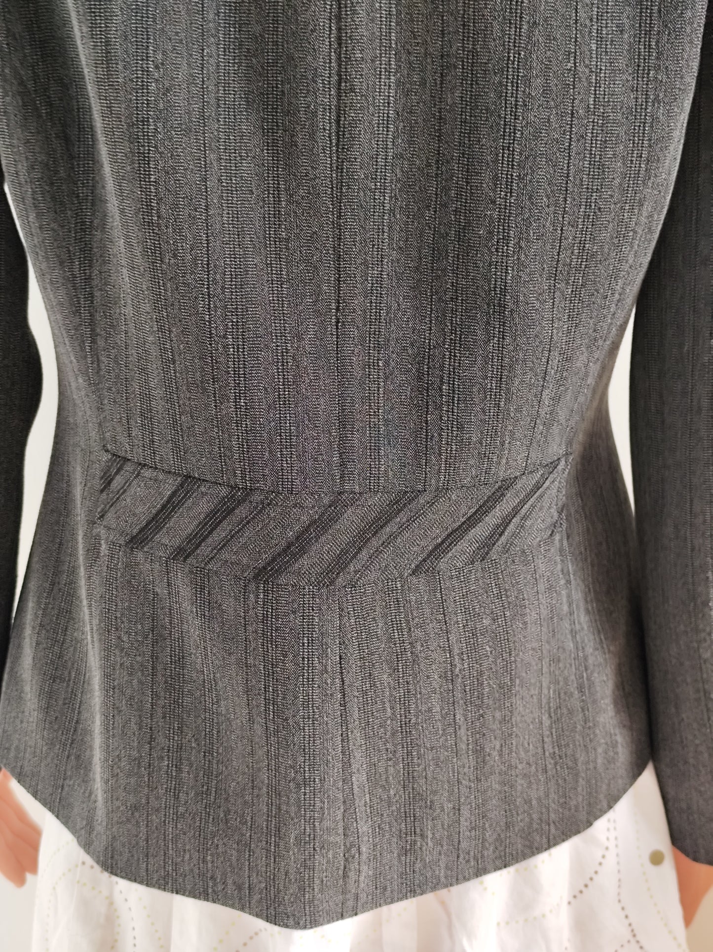 Veste cintrée grise doublée Armand Thiery Affinités - Taille 40