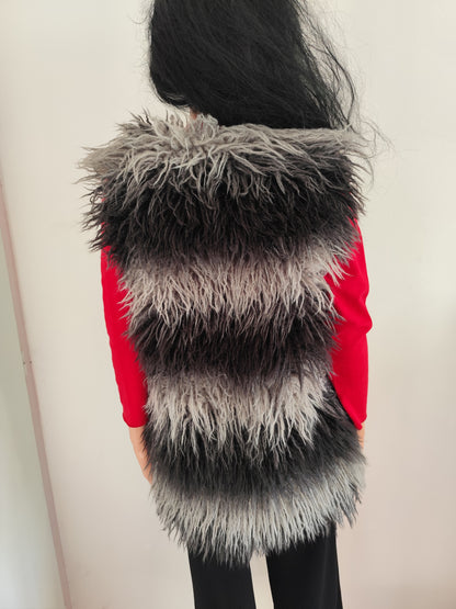 Veste sans manches en fausse fourrure - marque CKS - Taille 38