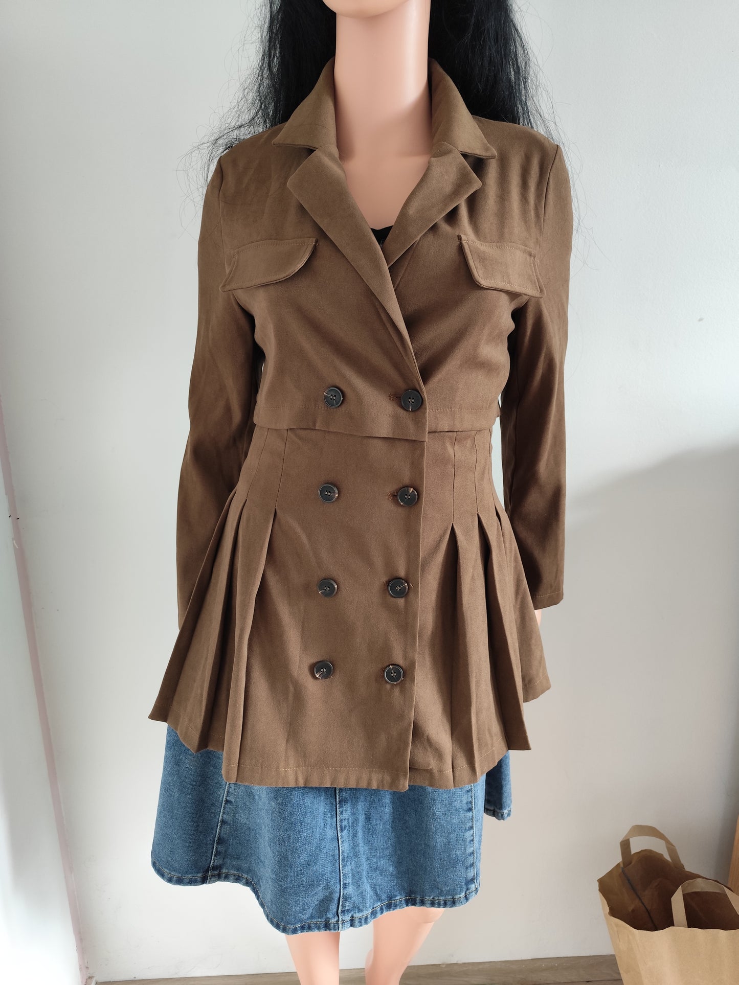Veste cintrée longue style redingote chocolat – Taille S