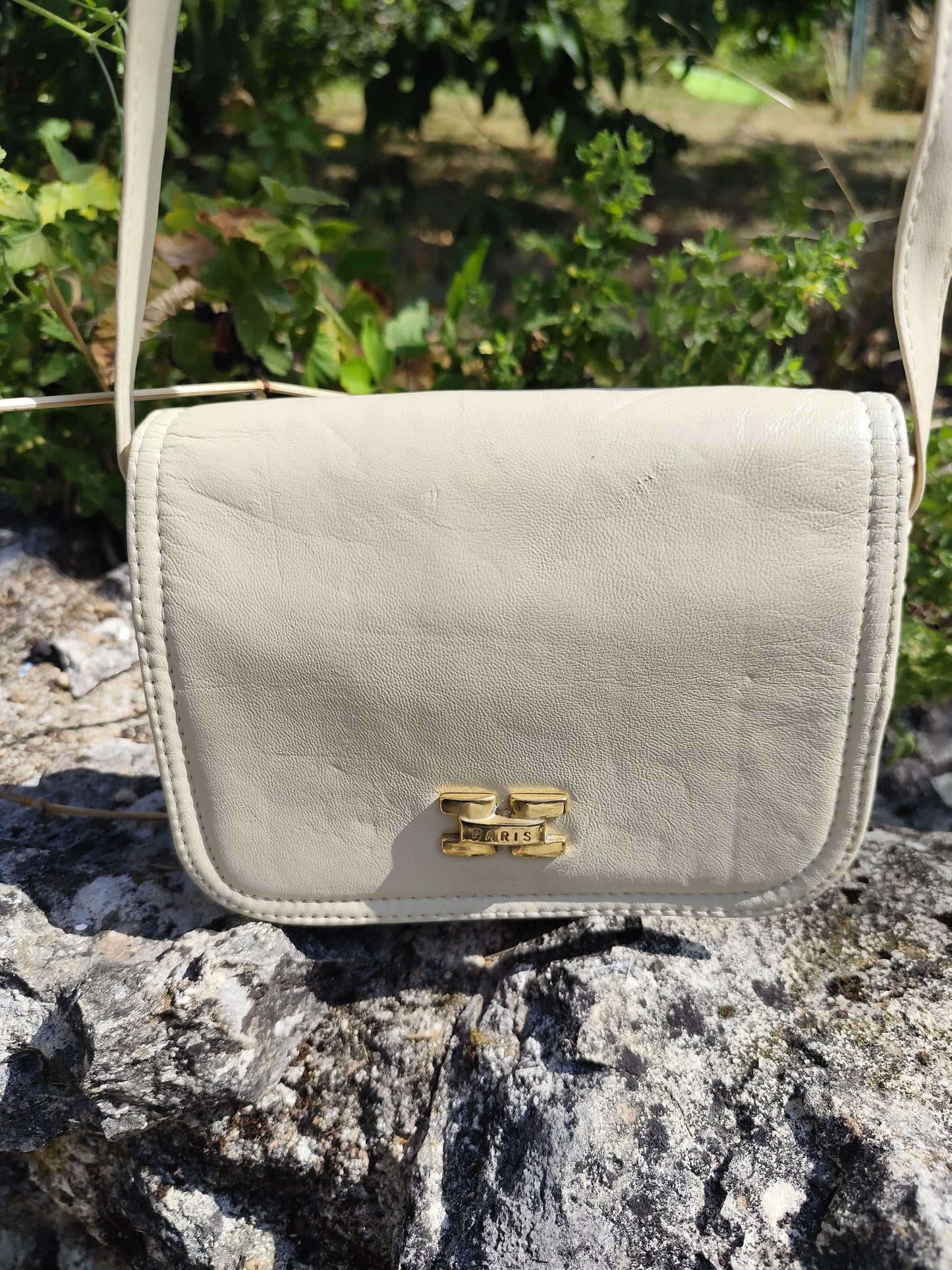 Sac bandoulière crème vintage – petit format élégant