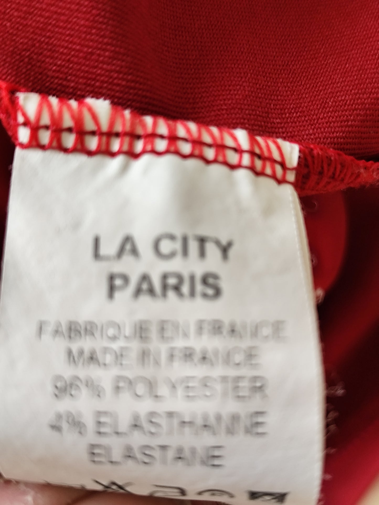 ❤️ Débardeur Rouge Zippé La City – Élégance et Modernité - Taille 34/36/XS