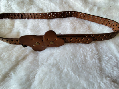 Ceinture fine caramel ajourée – boucle cœur - 80 cm